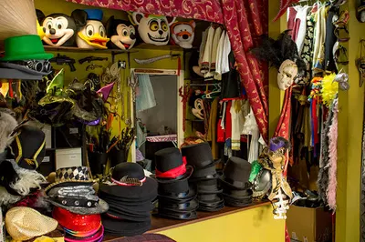 Magiczny Kufer - Wypożyczalnia Strojów Dla Dzieci i Dorosłych Warszawa